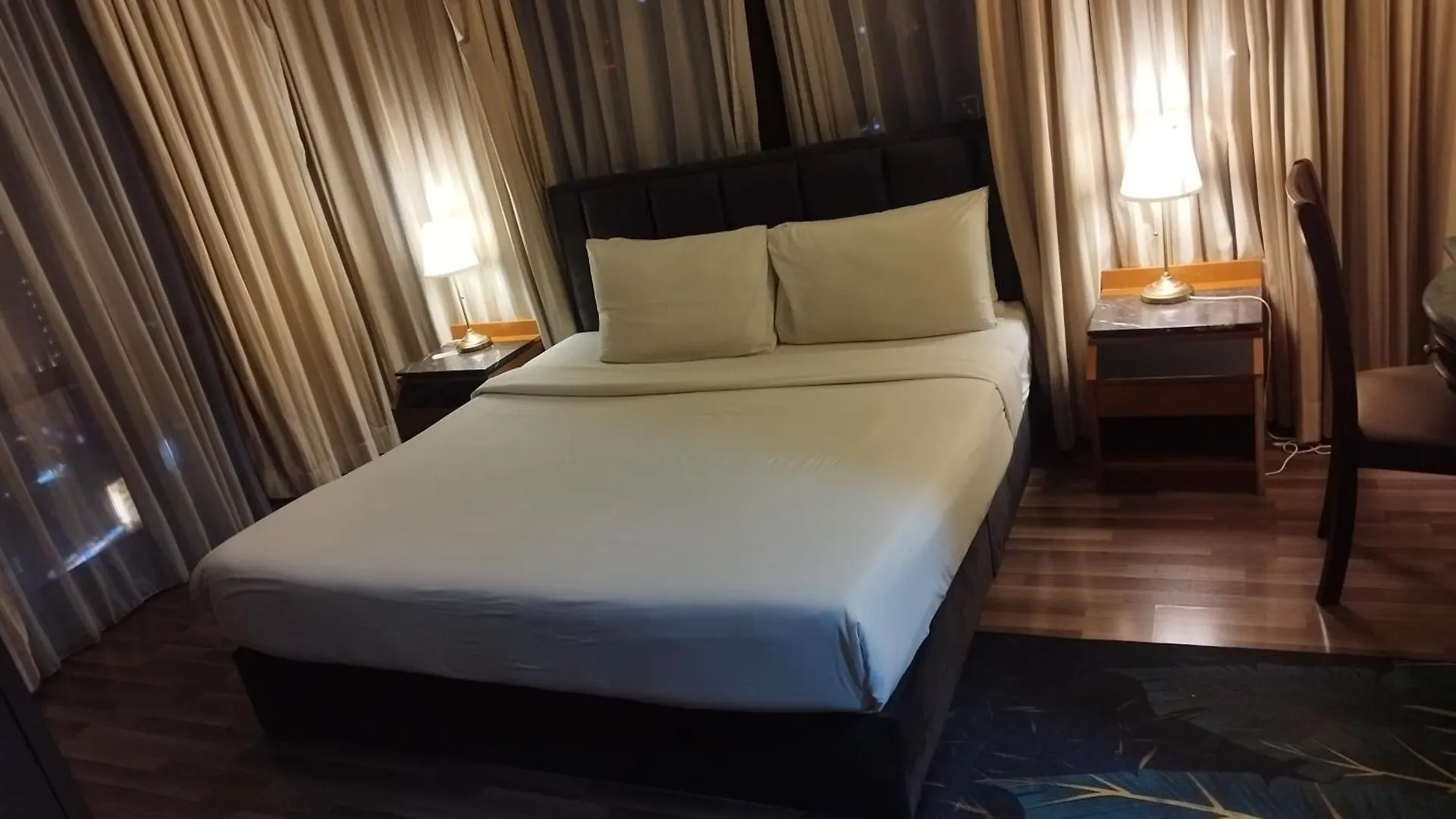 Apartment Golden Service Suite At Times Square Kl Kuala Lumpur Malaysia