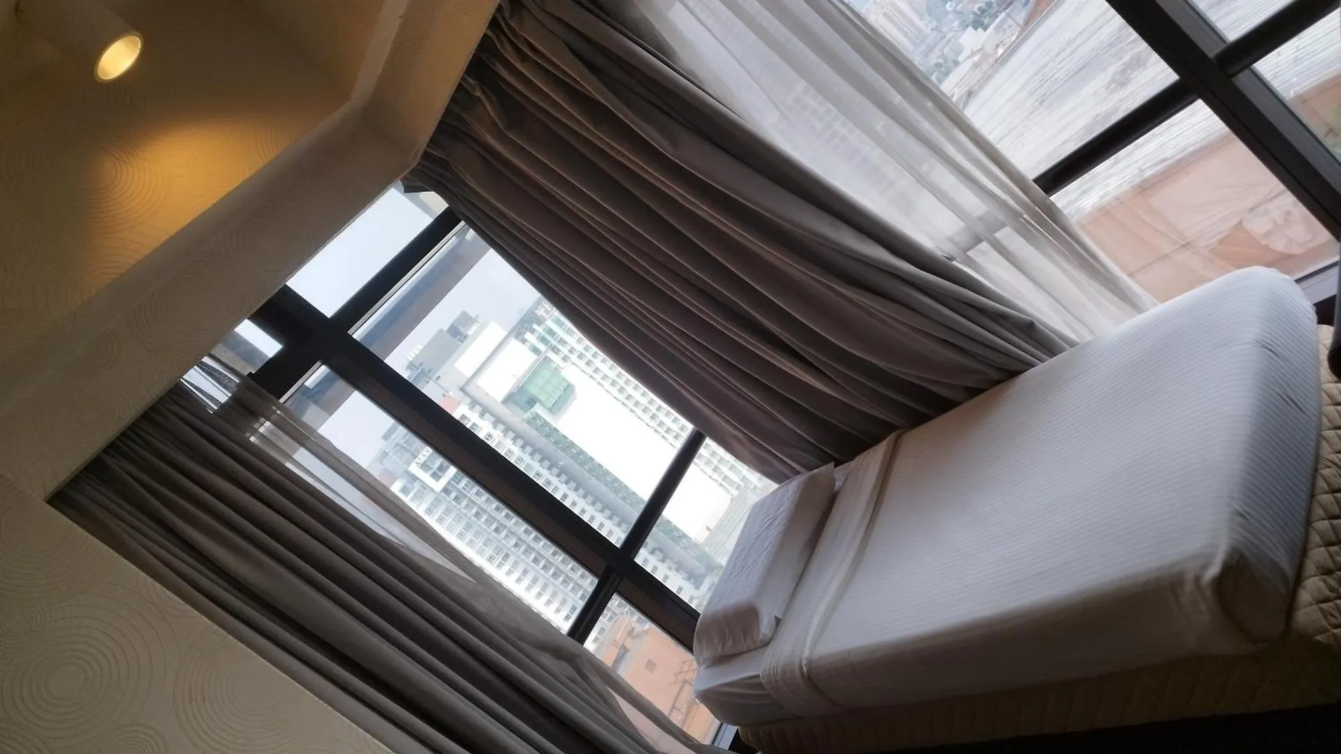 شقة Golden Service Suite At Times Square Kl كوالالمبور ماليزيا