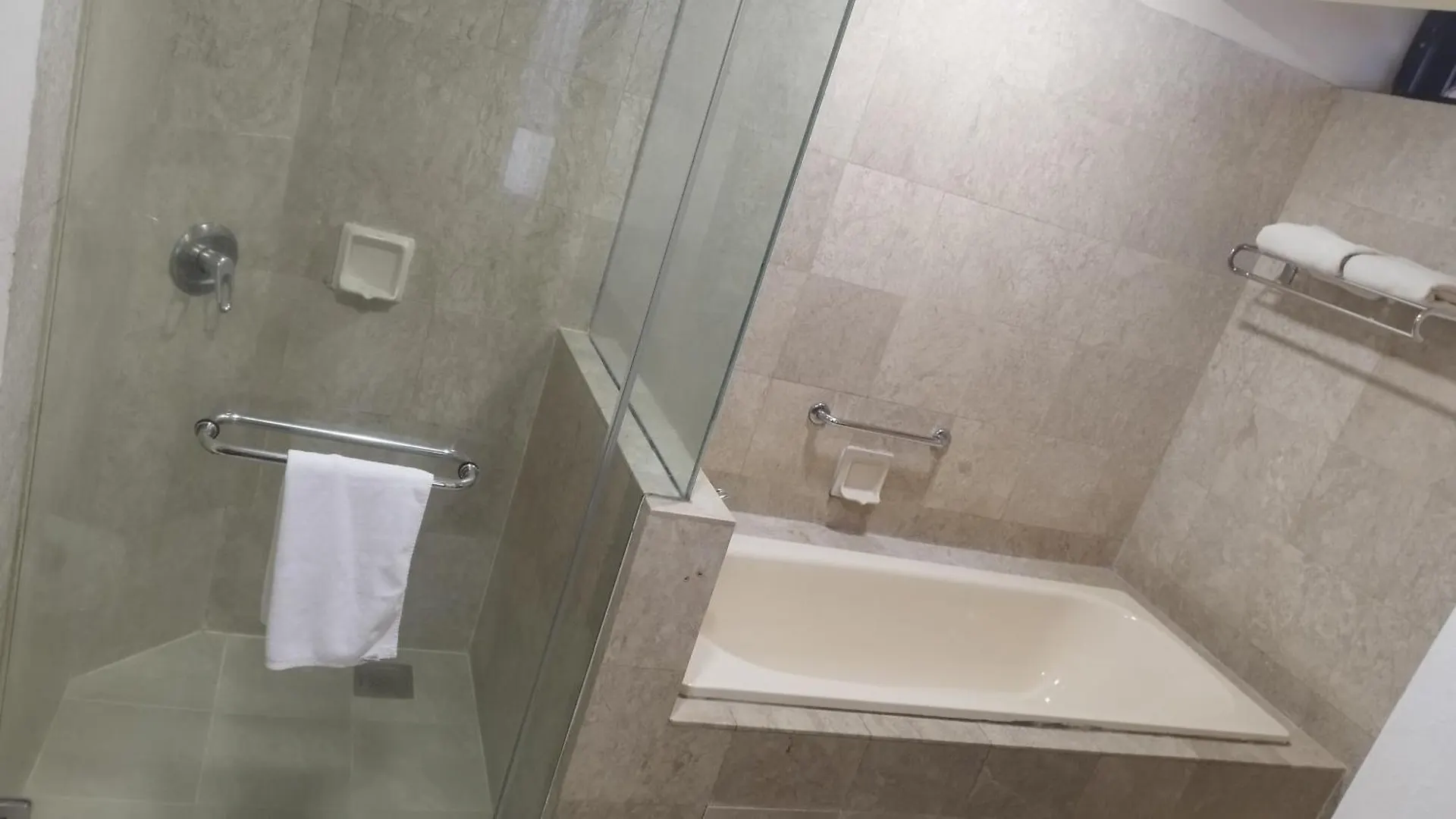 Golden Service Suite At Times Square Kl Kuala Lumpur